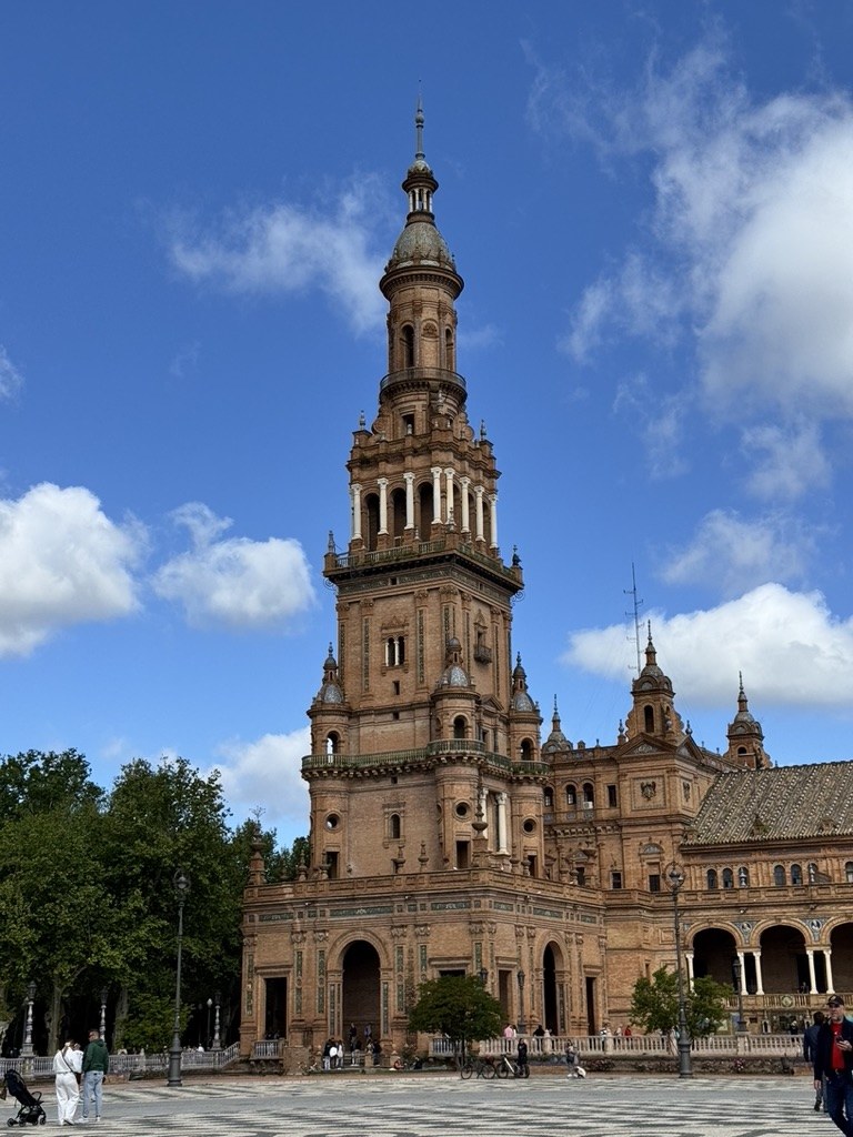 Wide view of Plaza de España in Seville
